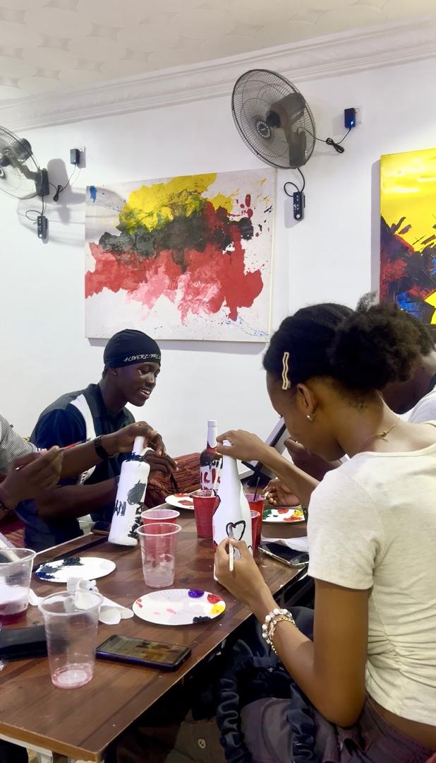 Happy Hour at Artitude